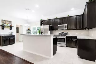 1402 White Water Ln, Rockwall, TX 75087 - Photo 8