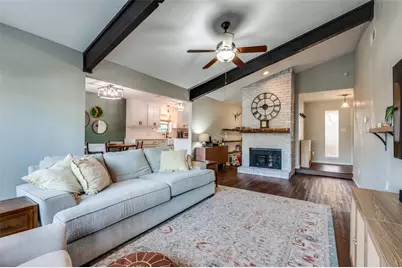 3700 Wedgworth Road S, Fort Worth, TX 76133 - Photo 4