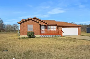 707 Doris Ln, Gunter, TX 75058 - Photo 1