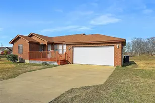 707 Doris Ln, Gunter, TX 75058 - Photo 2