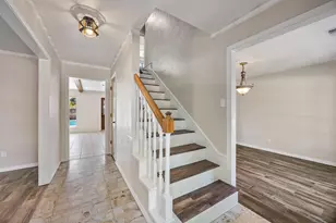 2404 Heather Hill Ln, Plano, TX 75075 - Photo 2