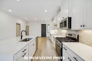 3551 Pierce Ln, Grand Prairie, TX 75052 - Photo 6