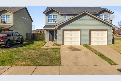 4532 Alamosa Street, Fort Worth, TX 76119 - Photo 2