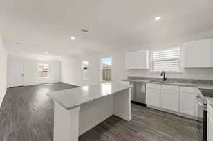 108 Kainos St, Greenville, TX 75402 - Photo 12