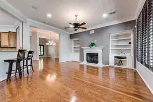 2435 Waterside Dr, Grand Prairie, TX 75054 - Photo 12