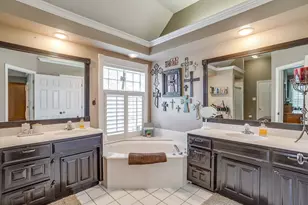 2340 Redstone Rd, Burleson, TX 76028 - Photo 24