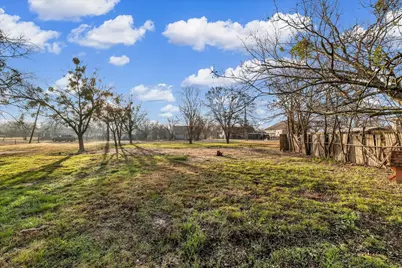605 E Adams Street, Itasca, TX 76055 - Photo 6