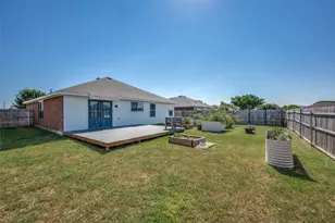 121 Thoroughbred Dr, Krum, TX 76249 - Photo 12