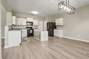 5015 Royal Springs Dr, Forney, TX 75126 - Photo 2