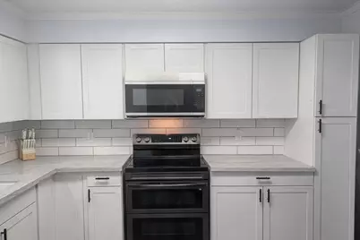 211 W McAfee Drive, Mabank, TX 75147 - Photo 8