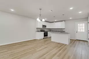 333 N Field St, Burleson, TX 76028 - Photo 6