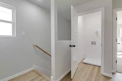 333 N Field Street, Burleson, TX 76028 - Photo 14