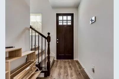 2405 Siskiyou Street, Lewisville, TX 75056 - Photo 2