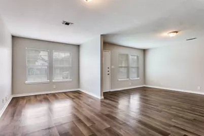 2624 Frazier Avenue, Fort Worth, TX 76110 - Photo 4