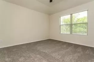 690 Union St, Bonham, TX 75418 - Photo 10