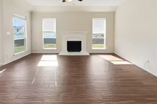 804 Peach Ln, Burleson, TX 76028 - Photo 10