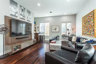 3210 Carlisle St, Dallas, TX 75204 - Photo 2