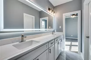 301 S Stewart Ave, Lancaster, TX 75146 - Photo 22