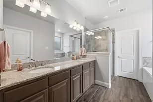 991 E Villas Ct, Lewisville, TX 75067 - Photo 20