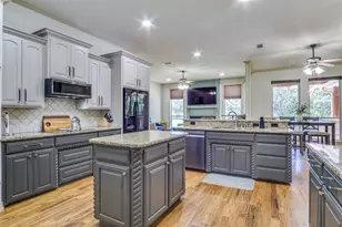 214 Deer Creek Dr, Aledo, TX 76008 - Photo 14