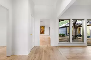 9415 Hill View Dr, Dallas, TX 75231 - Photo 6