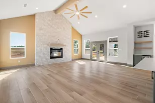 7316 N Sundance Dr, Joshua, TX 76058 - Photo 10