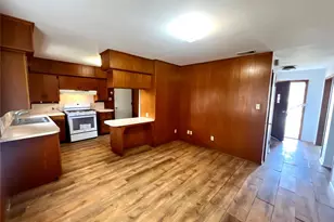 915 N Spring St, Grand Saline, TX 75140 - Photo 6