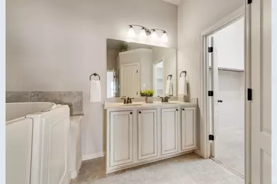 8317 Macgregor Drive, Arlington, TX 76002 - Photo 16