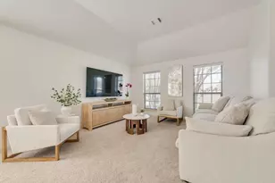 8317 MacGregor Dr, Arlington, TX 76002 - Photo 2