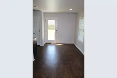 208 W Lake Avenue, Sherman, TX 75090 - Photo 6