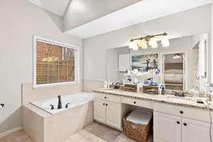 14584 Evergreen Ct, Addison, TX 75001 - Photo 16