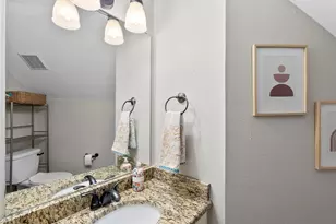 14584 Evergreen Ct, Addison, TX 75001 - Photo 18