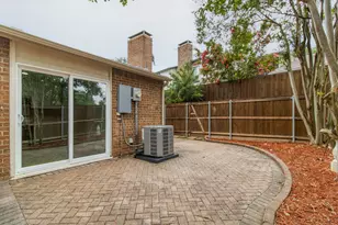 2222 Salem Dr, Carrollton, TX 75006 - Photo 30