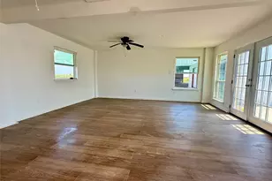 6078 County Rd 302, Grandview, TX 76050 - Photo 34