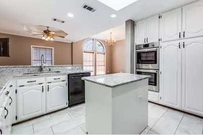 10127 Chisholm Trail, Dallas, TX 75243 - Photo 6