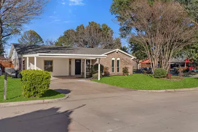 1514 Bogarte Drive, Grand Prairie, TX 75051 - Photo 2