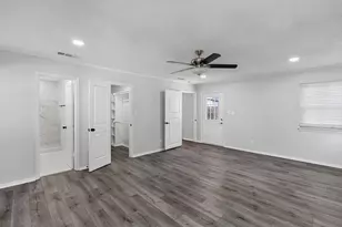 1514 Bogarte Dr, Grand Prairie, TX 75051 - Photo 16