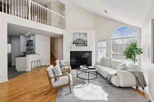 2960 S Bend Dr, Dallas, TX 75229 - Photo 2