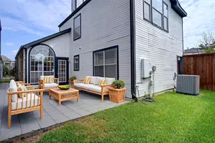 2960 S Bend Dr, Dallas, TX 75229 - Photo 22