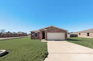 2716 William St, Mabank, TX 75147 - Photo 1