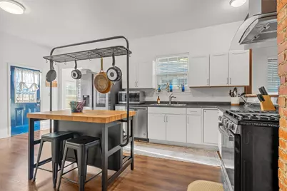 1200 N 15th Street, Waco, TX 76707 - Photo 8