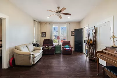 130 W Division Street, Blossom, TX 75416 - Photo 12