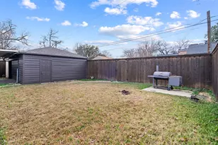9651 Leaside Dr, Dallas, TX 75238 - Photo 26
