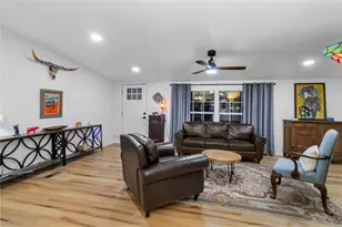 268 Lake Shadow Dr, Gun Barrel City, TX 75156 - Photo 8