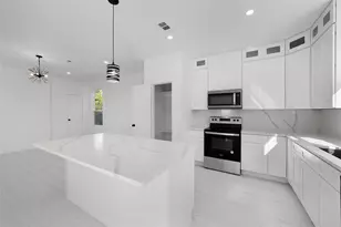 309 W Beckham Street W, Sulphur Springs, TX 75482 - Photo 10