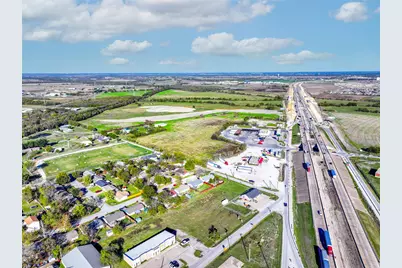 813 E Lamar Street, Royse City, TX 75189 - Photo 16