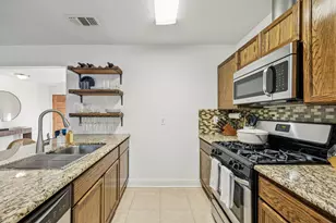 12606 Templeton Trail, Farmers Branch, TX 75234 - Photo 12