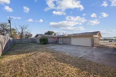 12606 Templeton Trail, Farmers Branch, TX 75234 - Photo 22