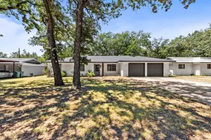 322 S Barbara, Lacy Lakeview, TX 76705 - Photo 2