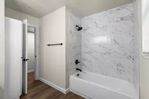 322 S Barbara, Lacy Lakeview, TX 76705 - Photo 30